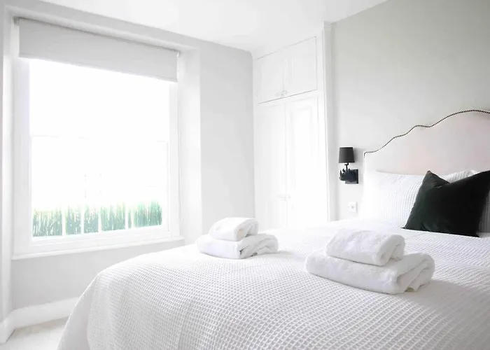 Beautiful Floor Clifton Appartement