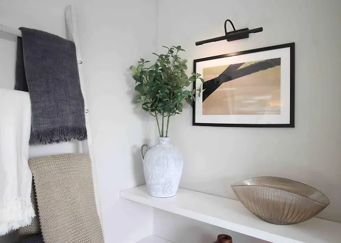 Beautiful Floor Clifton * Bristol