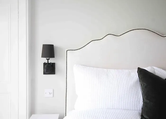 Beautiful Floor Clifton