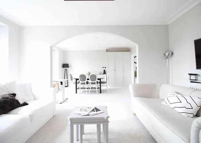 Beautiful Floor Clifton